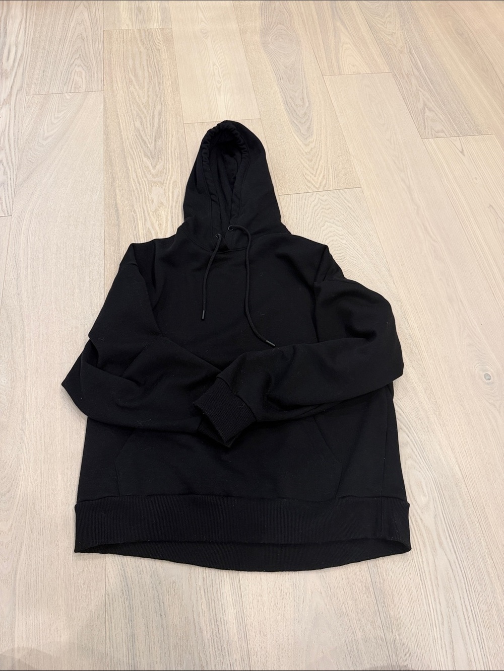 stradivarius Black Hooded Pullover Sweatshirt